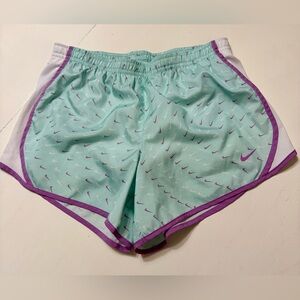 Nike Girl Dry Tempo Running Short size YL
